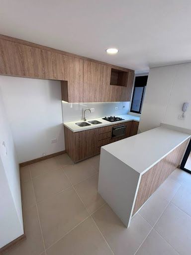 Apartamento en arriendo Antioquia Medellín Lorena 90 m2 Habitaciones 3 Baños 3 Garajes 1 Precio $7000000