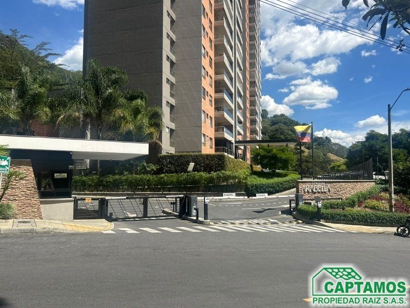 Apartamento en venta Antioquia Medellín El Rincon 150 m2 Habitaciones 3 Baños 2 Garajes 1 Precio $1100000000