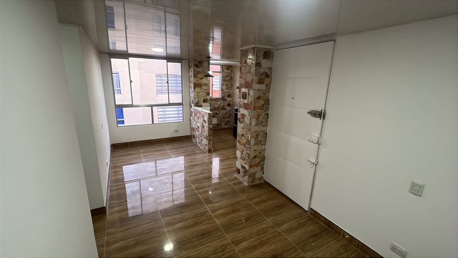 Apartamento en venta Cundinamarca Soacha Cr Abedul 50 m2 Habitaciones 3 Baños 2 Garajes 0 Precio $158000000