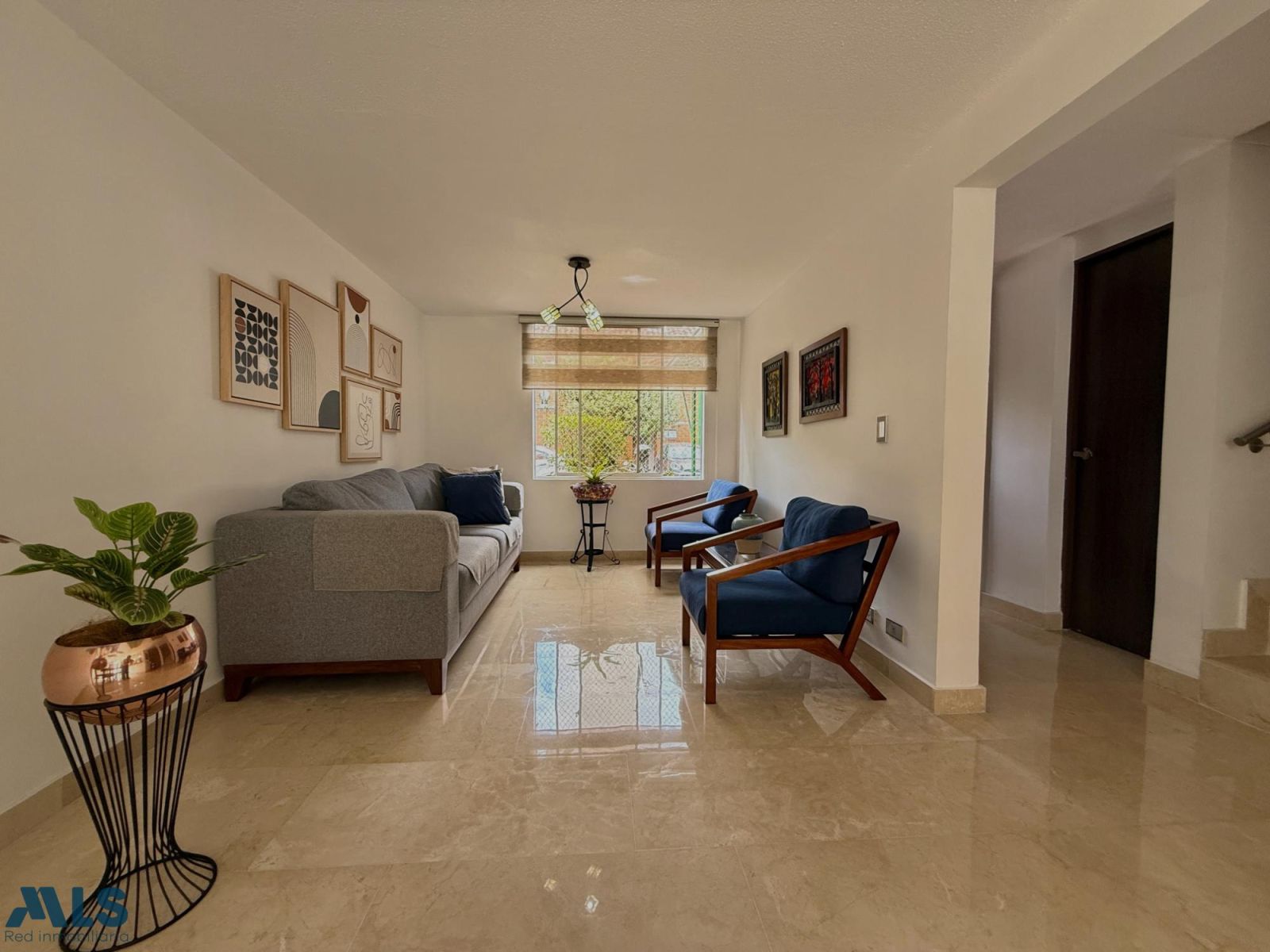 Casa en venta Antioquia Medellín Urbanizacion Quintas Del Sol De La Mota 120 m2 Habitaciones 3 Baños 2 Garajes 2 Precio $870000000