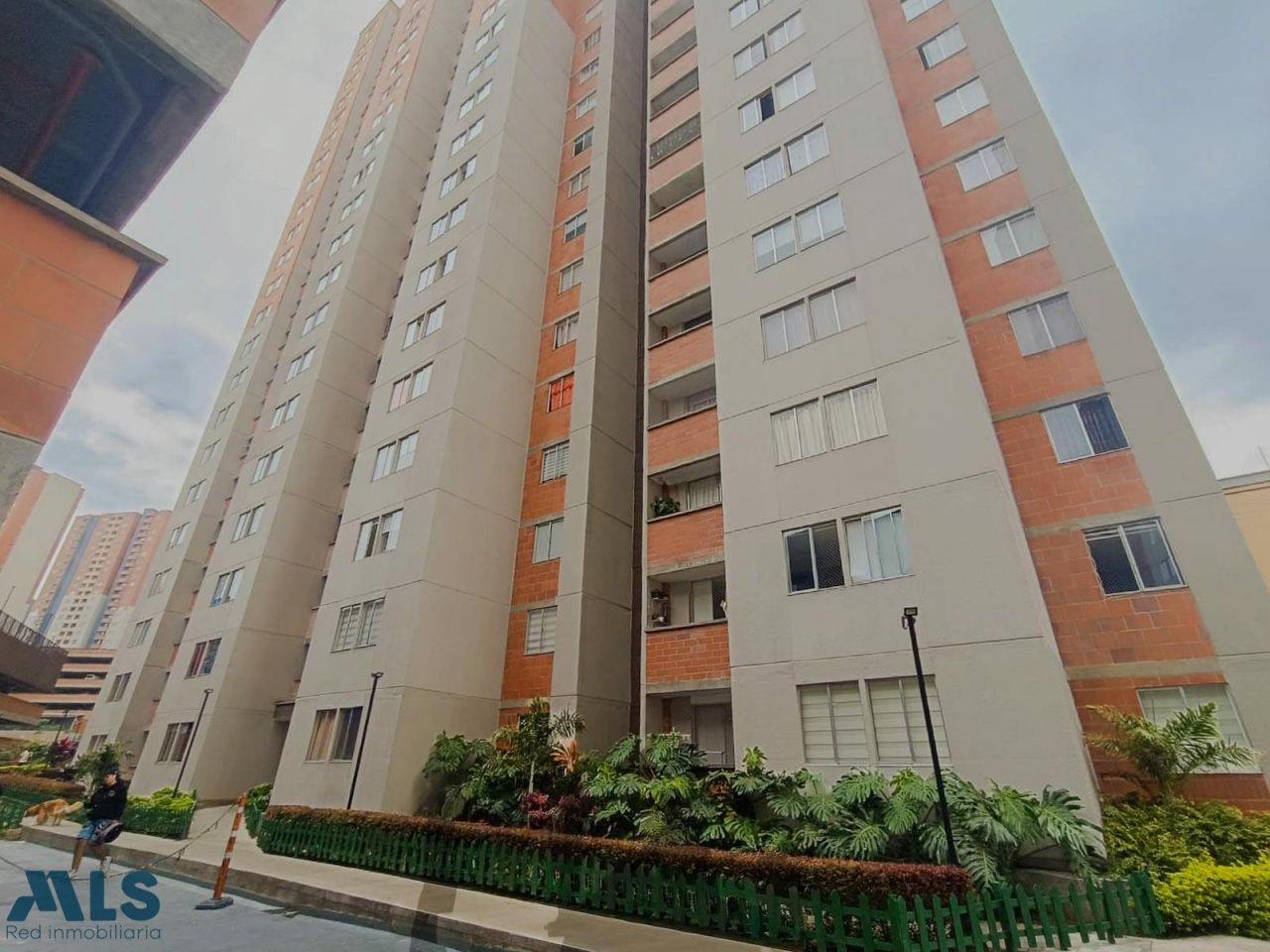 Apartamento en venta Antioquia Medellín Puertas Del Sol 48 m2 Habitaciones 3 Baños 2 Garajes 0 Precio $315000000