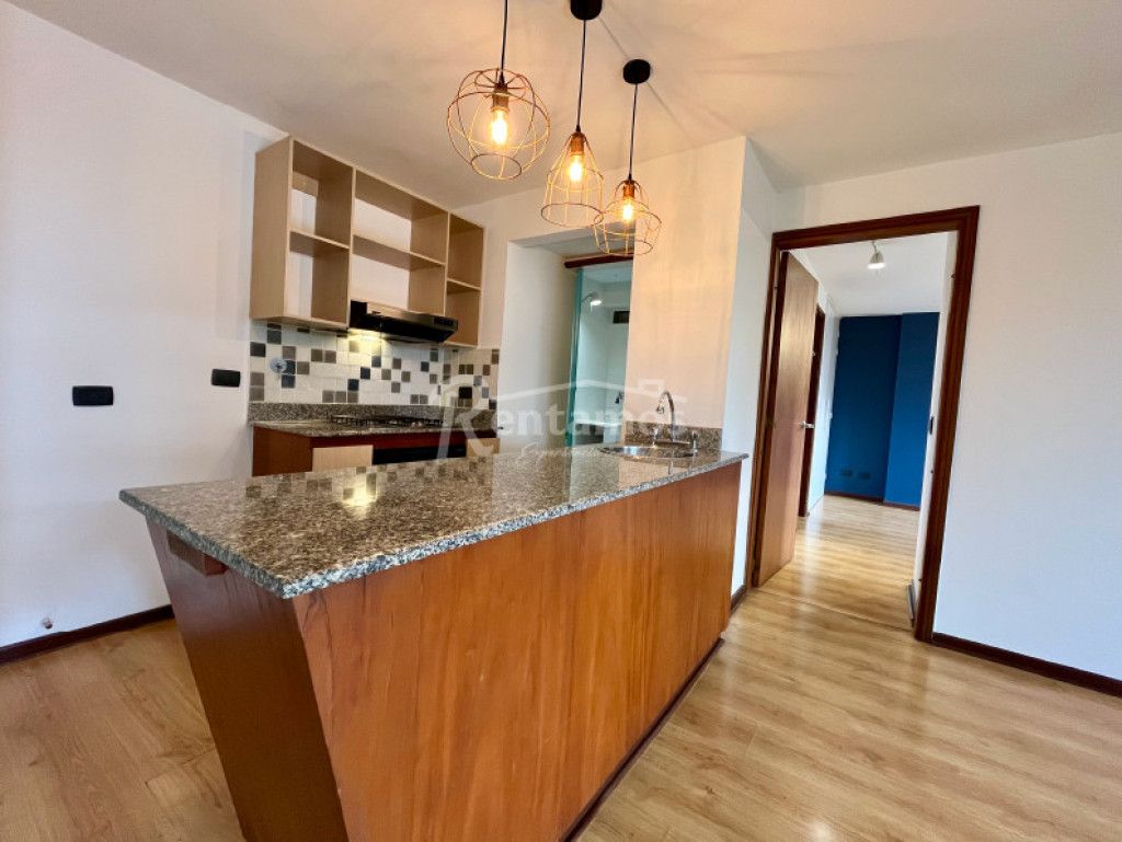 Apartaestudio en arriendo Antioquia Medellín Los Balsos No1 70 m2 Habitaciones 1 Baños 2 Garajes 1 Precio $3750000