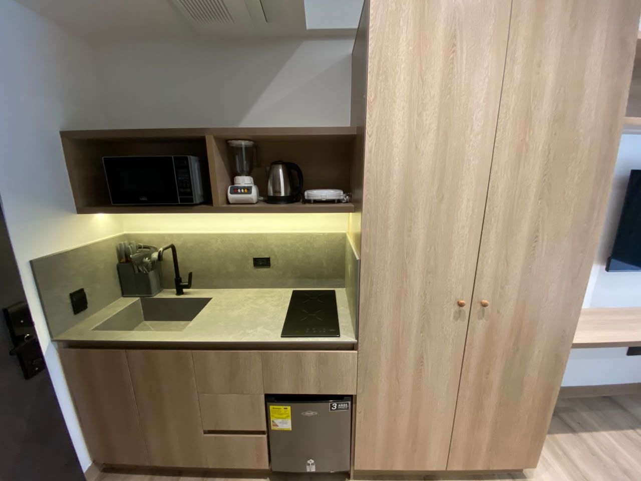 Apartaestudio en arriendo Antioquia Medellín Fatima 22 m2 Habitaciones 1 Baños 1 Garajes 1 Precio $2500000