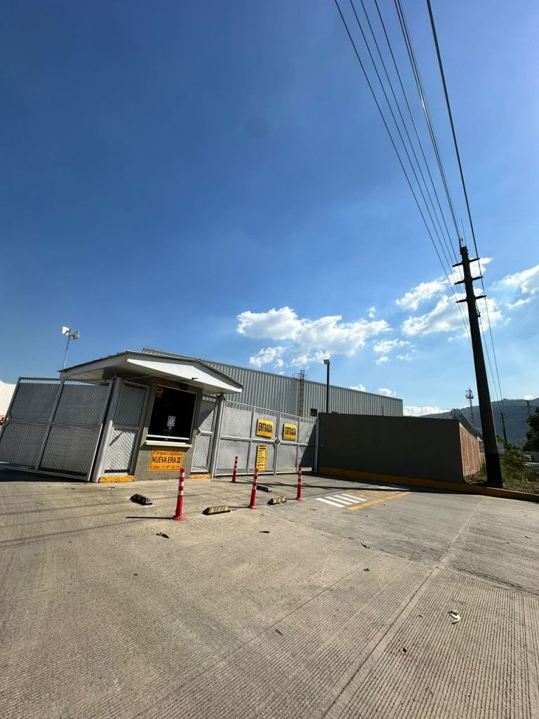 Bodega en arriendo Valle Del Cauca Yumbo Zona Industrial 1 m2 Habitaciones 0 Baños 4 Garajes 6 Precio $31005000