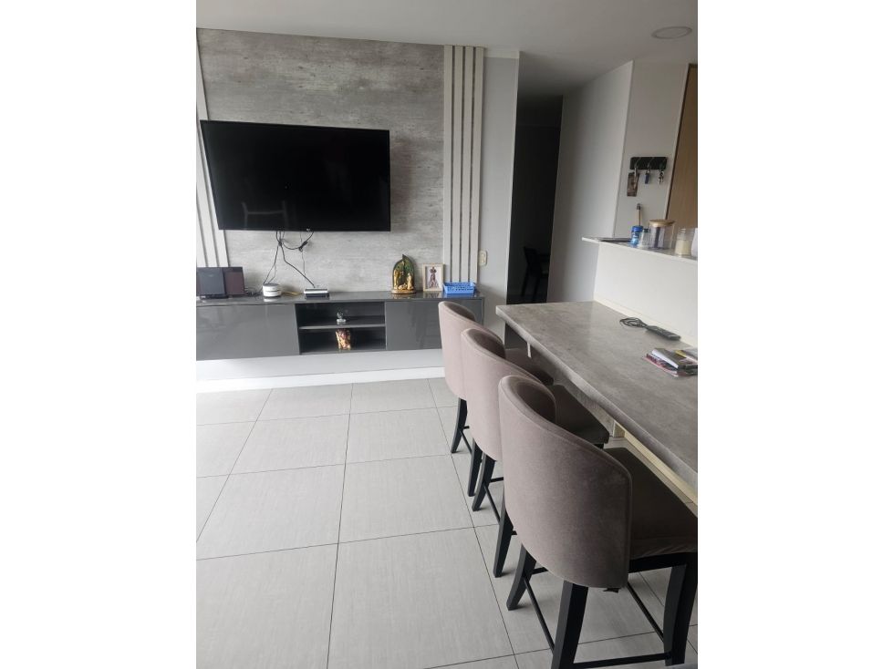 Apartamento en venta Antioquia Envigado El Esmeraldal 80 m2 Habitaciones 2 Baños 2 Garajes 2 Precio $750000000