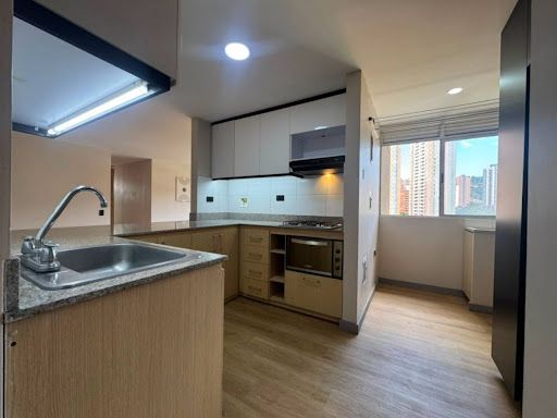 Apartamento en arriendo Antioquia Sabaneta Vegas De San José 100 m2 Habitaciones 3 Baños 2 Garajes 2 Precio $4400000