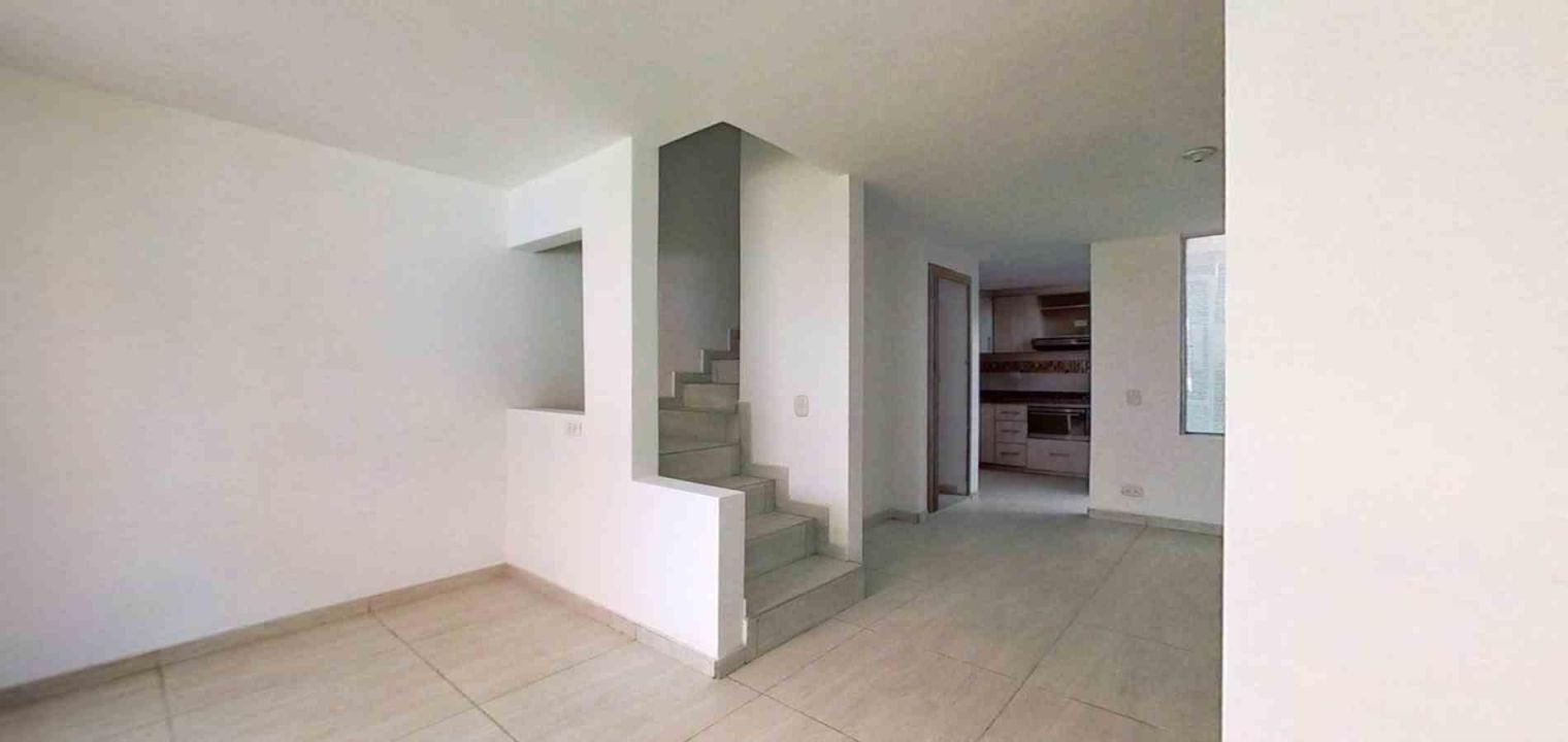 Casa en venta Cundinamarca Madrid Conjunto Residencial Zaragoza 63 m2 Habitaciones 3 Baños 2 Garajes 0 Precio $242000000