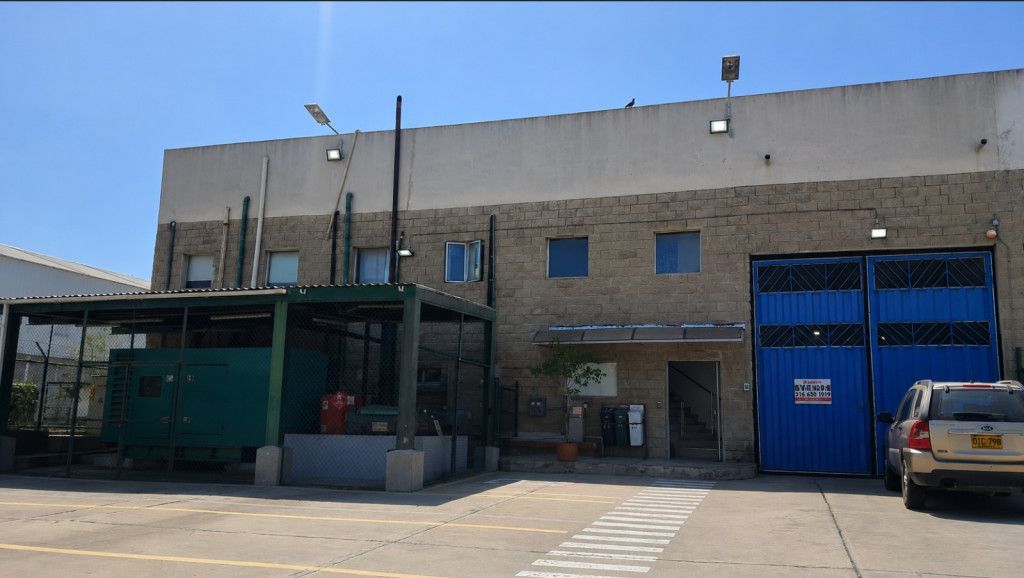 Bodega en arriendo Atlántico Barranquilla Villa San Pedro Iii 2000 m2 Habitaciones 0 Baños 0 Garajes 0 Precio $42000000