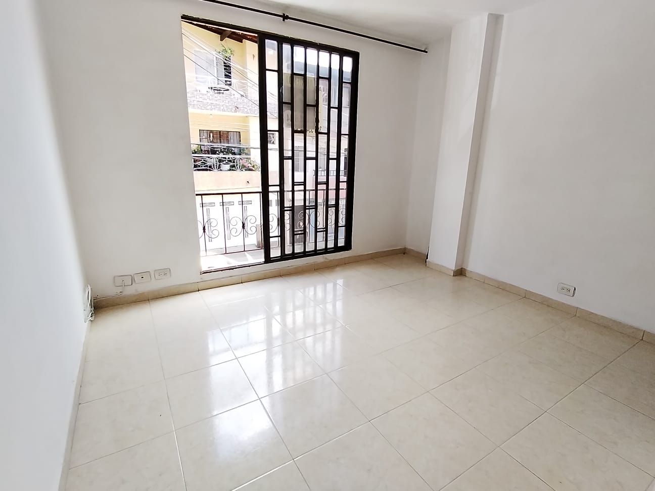 Apartamento en arriendo Antioquia Envigado La Mesa 80 m2 Habitaciones 2 Baños 1 Garajes 0 Precio $2200000