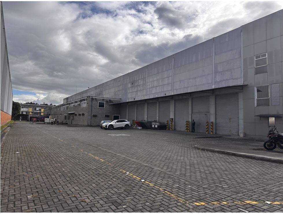 Bodega en venta Cundinamarca Bogotá Cr Sabana Grande Et I 4162 m2 Habitaciones 0 Baños 10 Garajes 29 Precio $19145200000