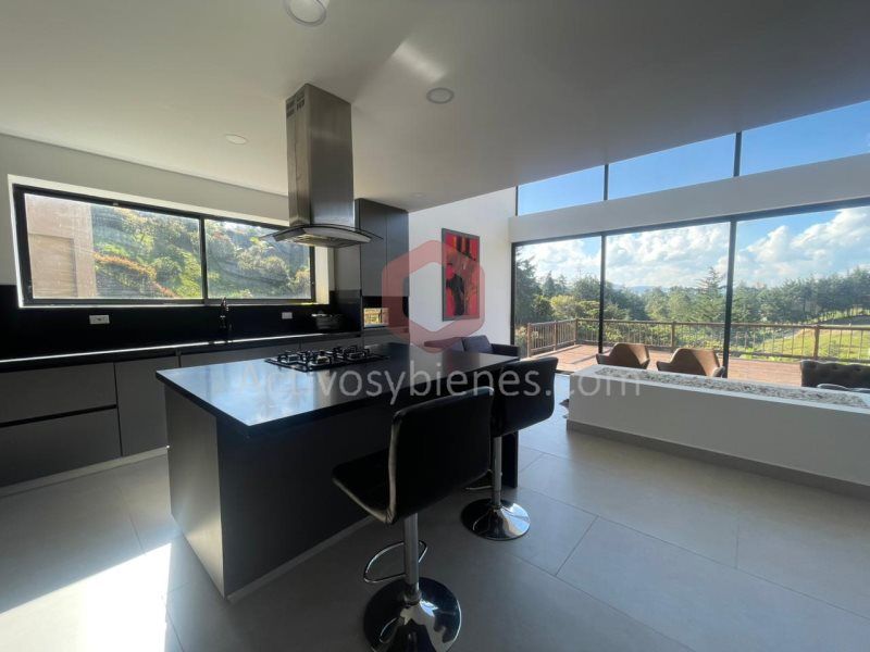 Casa en arriendo Antioquia Rionegro Centro 3500 m2 Habitaciones 4 Baños 5 Garajes 2 Precio $9500000