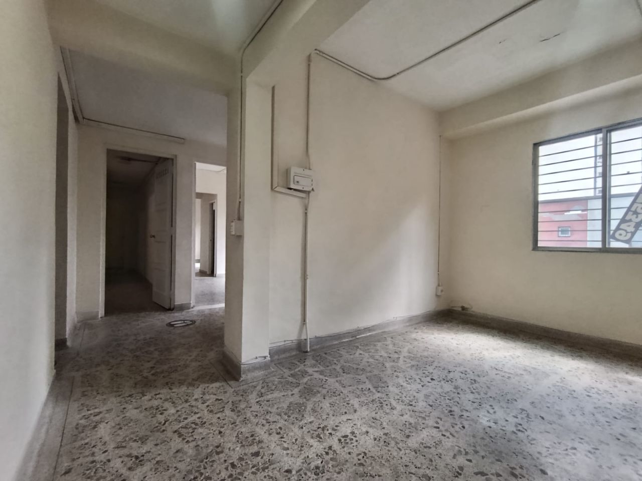 Casa en arriendo Antioquia Medellín Villanueva 160 m2 Habitaciones 5 Baños 3 Garajes 0 Precio $4000000