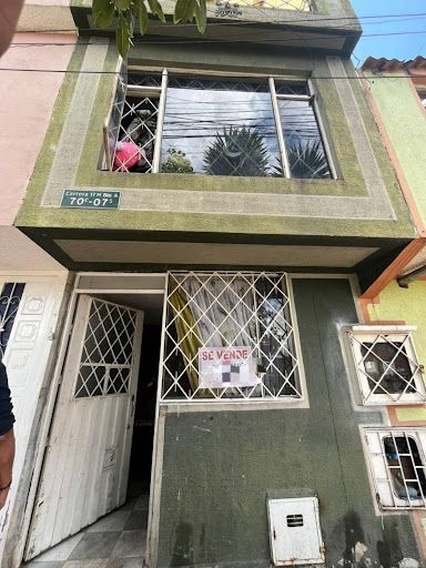 Casa en venta Cundinamarca Bogotá Las Quintas Del Sur 108 m2 Habitaciones 3 Baños 2 Garajes 0 Precio $180000000