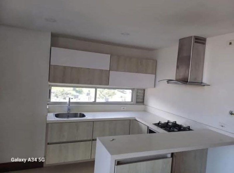Apartamento en arriendo Antioquia Sabaneta Entre Amigos 100 m2 Habitaciones 3 Baños 3 Garajes 1 Precio $4500000