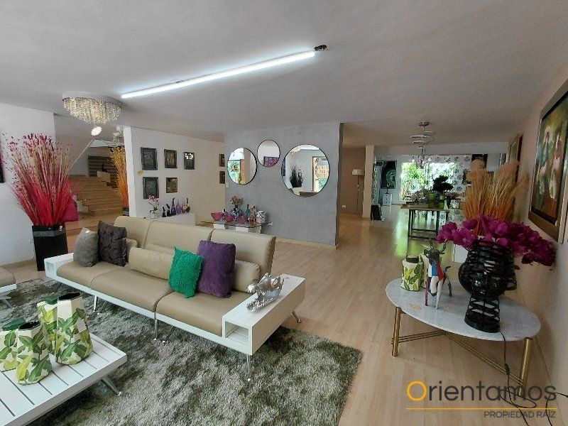 Casa en arriendo Antioquia Medellín Astorga 430 m2 Habitaciones 4 Baños 1 Garajes 0 Precio $25000000