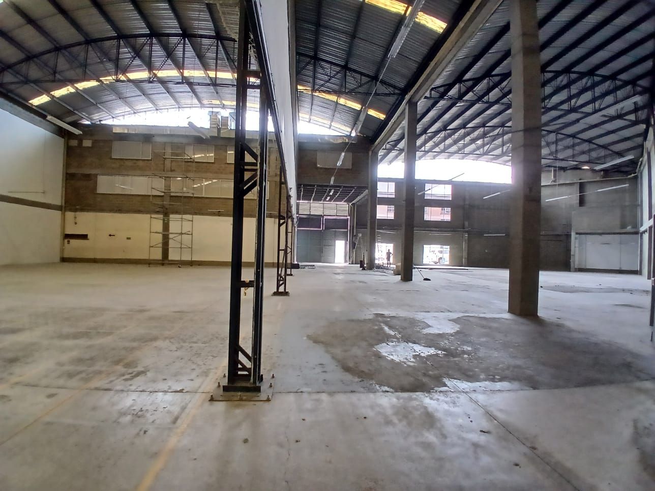 Bodega en arriendo Antioquia Itagüí Zona Industrial No 3 1560 m2 Habitaciones 0 Baños 6 Garajes 5 Precio $59700000