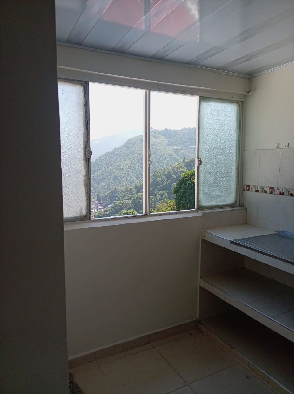 Apartamento en arriendo Santander Bucaramanga El Diviso 1 m2 Habitaciones 3 Baños 1 Garajes 0 Precio $820000