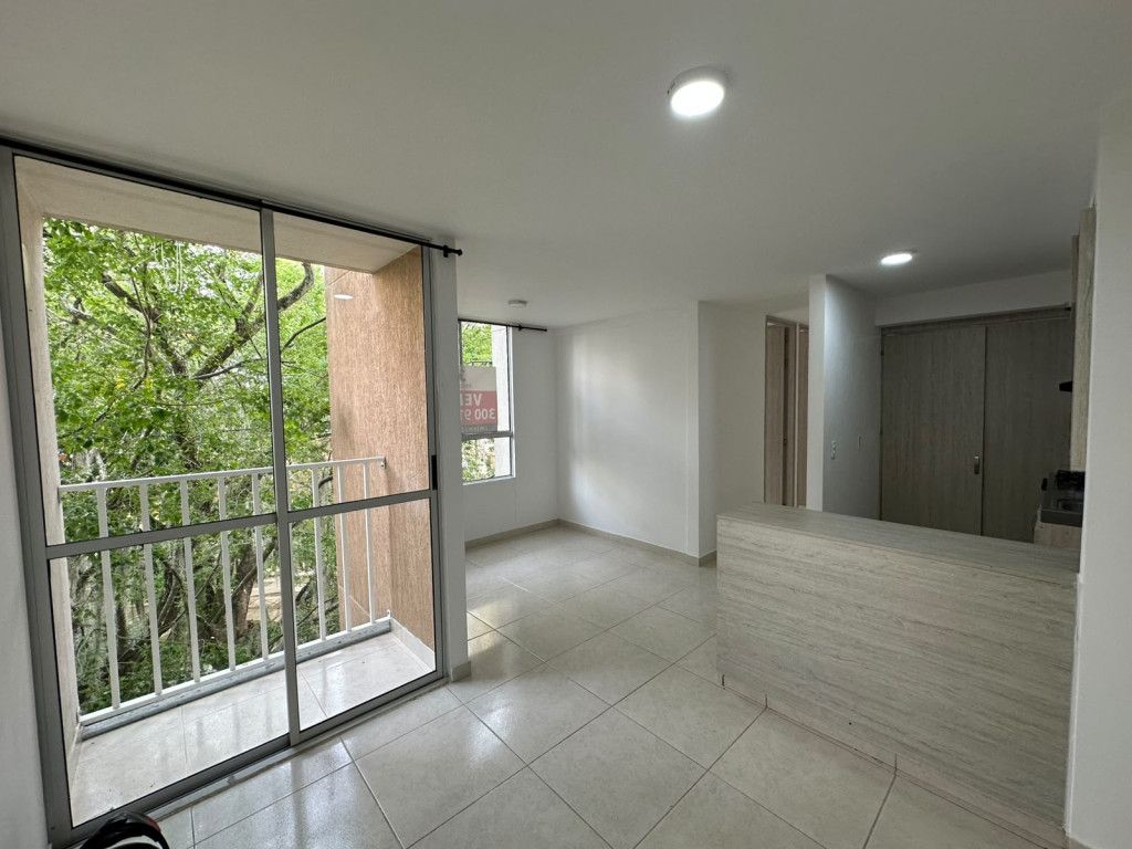 Apartamento en arriendo Valle Del Cauca Cali Aguacatal 57 m2 Habitaciones 3 Baños 2 Garajes 0 Precio $1300000