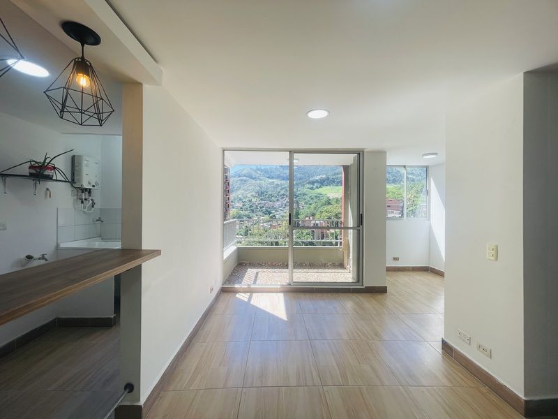 Apartamento en venta Antioquia Bello Los Ciruelos 54 m2 Habitaciones 2 Baños 2 Garajes 0 Precio $245000000