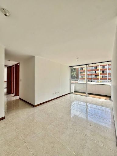 Apartamento en arriendo Antioquia Medellín Loma De Los Bernal 60 m2 Habitaciones 2 Baños 2 Garajes 1 Precio $2900000