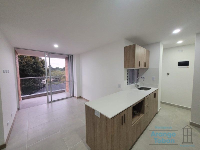 Apartamento en arriendo Antioquia Rionegro El Faro 66 m2 Habitaciones 3 Baños 2 Garajes 0 Precio $2500000