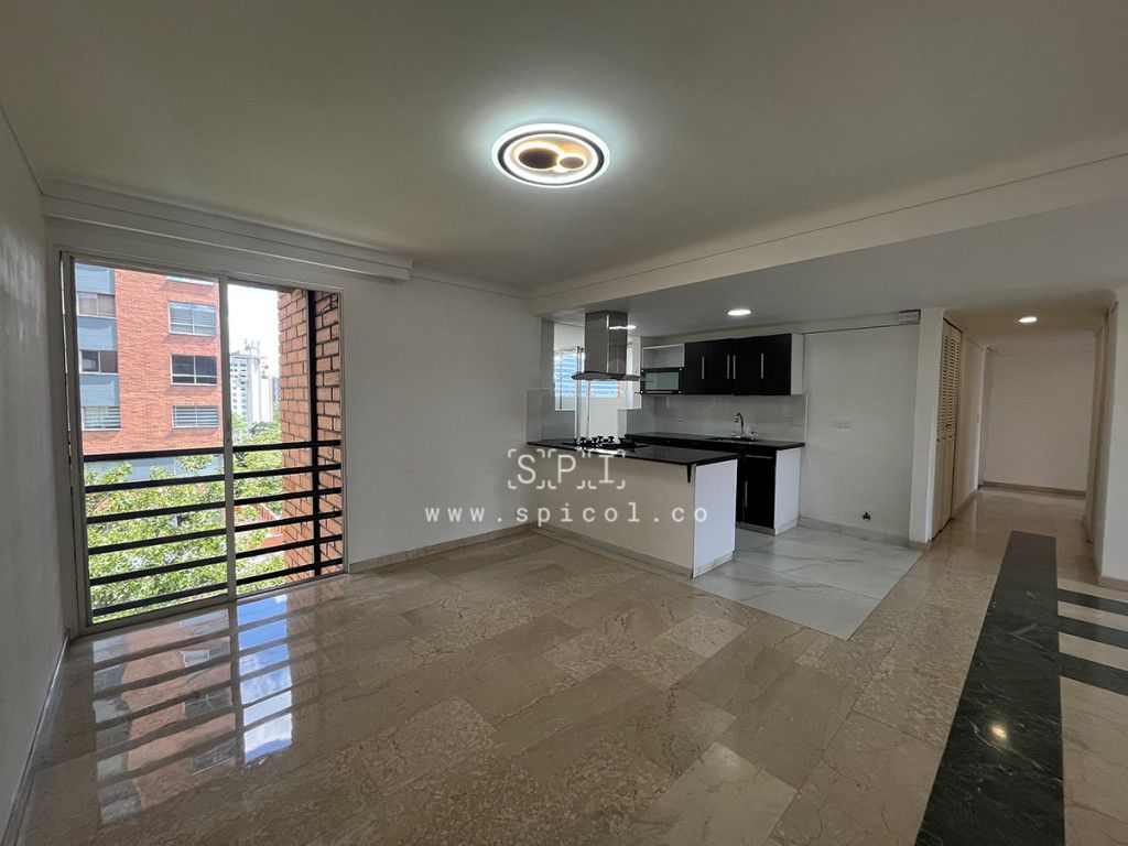 Apartamento en arriendo Antioquia Medellín Alejandria 150 m2 Habitaciones 3 Baños 3 Garajes 2 Precio $6000000