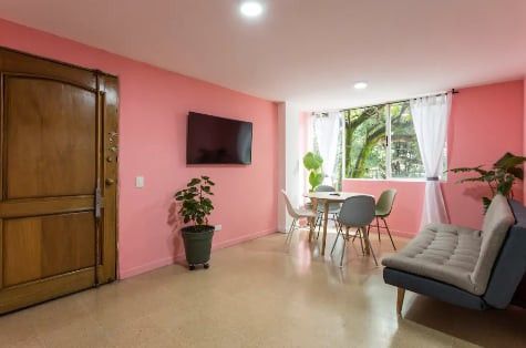 Apartamento en arriendo Antioquia Medellín Los Conquistadores 80 m2 Habitaciones 3 Baños 2 Garajes 1 Precio $3200000
