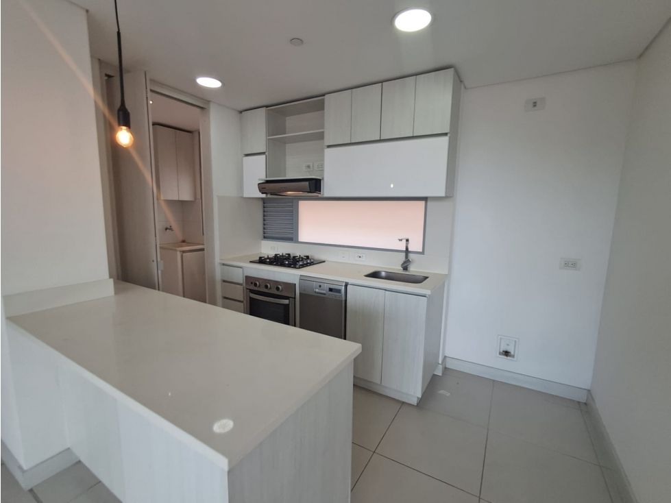 Apartamento en arriendo Antioquia Envigado La Inmaculada 90 m2 Habitaciones 2 Baños 2 Garajes 1 Precio $4500000