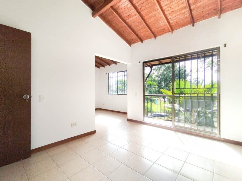 Casa en arriendo Antioquia La Estrella La Ospina 120 m2 Habitaciones 3 Baños 3 Garajes 1 Precio $3500000