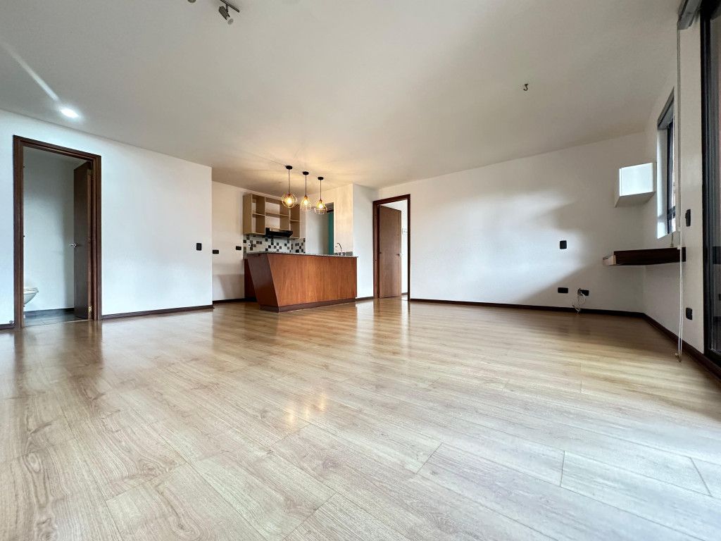 Apartaestudio en arriendo Antioquia Medellín Los Balsos No1 70 m2 Habitaciones 1 Baños 2 Garajes 1 Precio $3750000