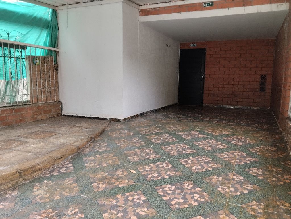 Casa en venta Valle Del Cauca Cali Lili 150 m2 Habitaciones 3 Baños 3 Garajes 1 Precio $520000000