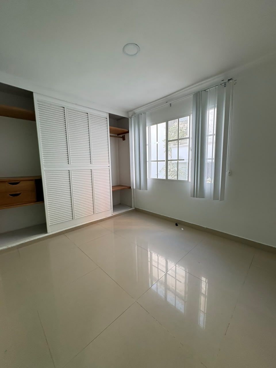 Casa en venta Atlántico Barranquilla Villa Santos 112 m2 Habitaciones 5 Baños 4 Garajes 1 Precio $620000000