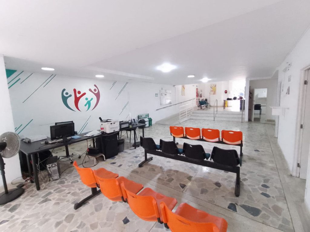 Casa en arriendo Valle Del Cauca Cali Tequendama 560 m2 Habitaciones 14 Baños 7 Garajes 6 Precio $11000000