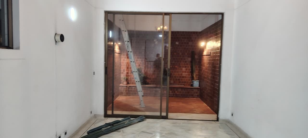 Casa en venta Valle Del Cauca Cali La Flora 214 m2 Habitaciones 3 Baños 3 Garajes 2 Precio $800000000