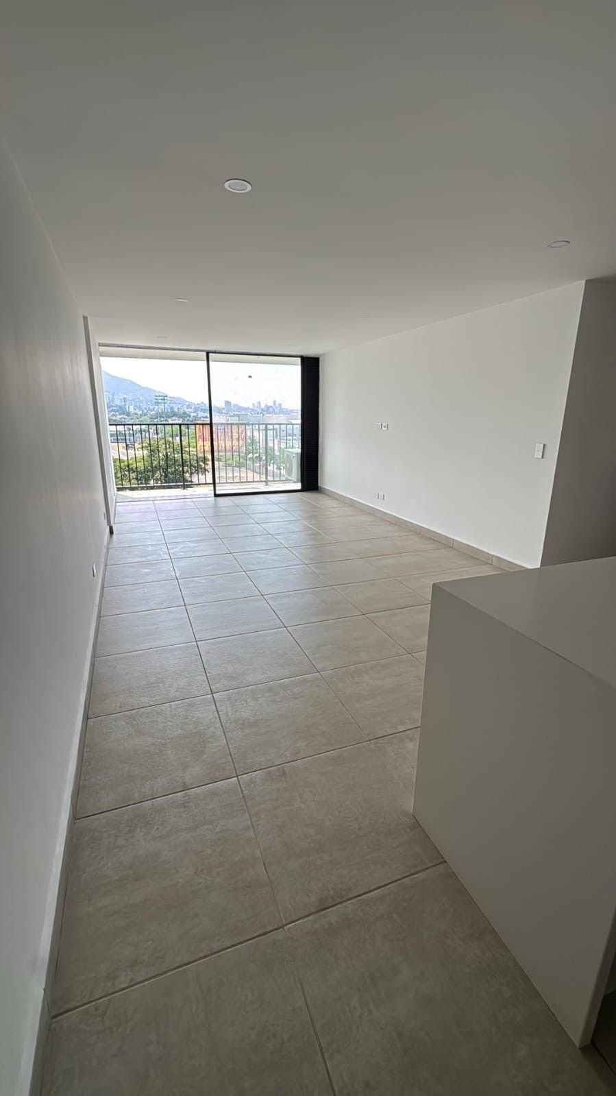 Apartamento en arriendo Valle Del Cauca Cali Cuarto De Legua - Guadalupe 81 m2 Habitaciones 2 Baños 2 Garajes 1 Precio $3500000