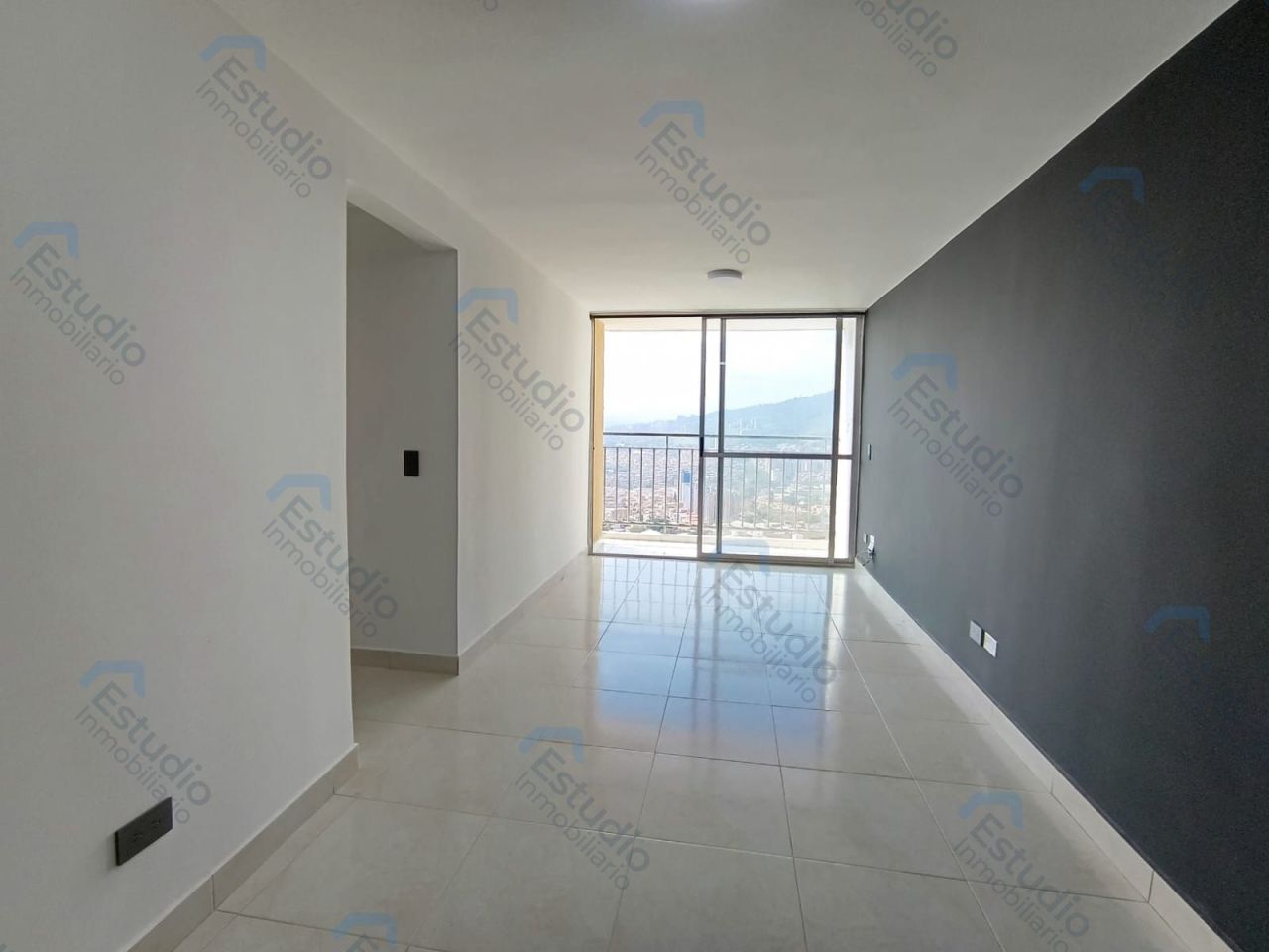 Apartamento en arriendo Antioquia Bello San Martín 56 m2 Habitaciones 3 Baños 2 Garajes 1 Precio $1700000