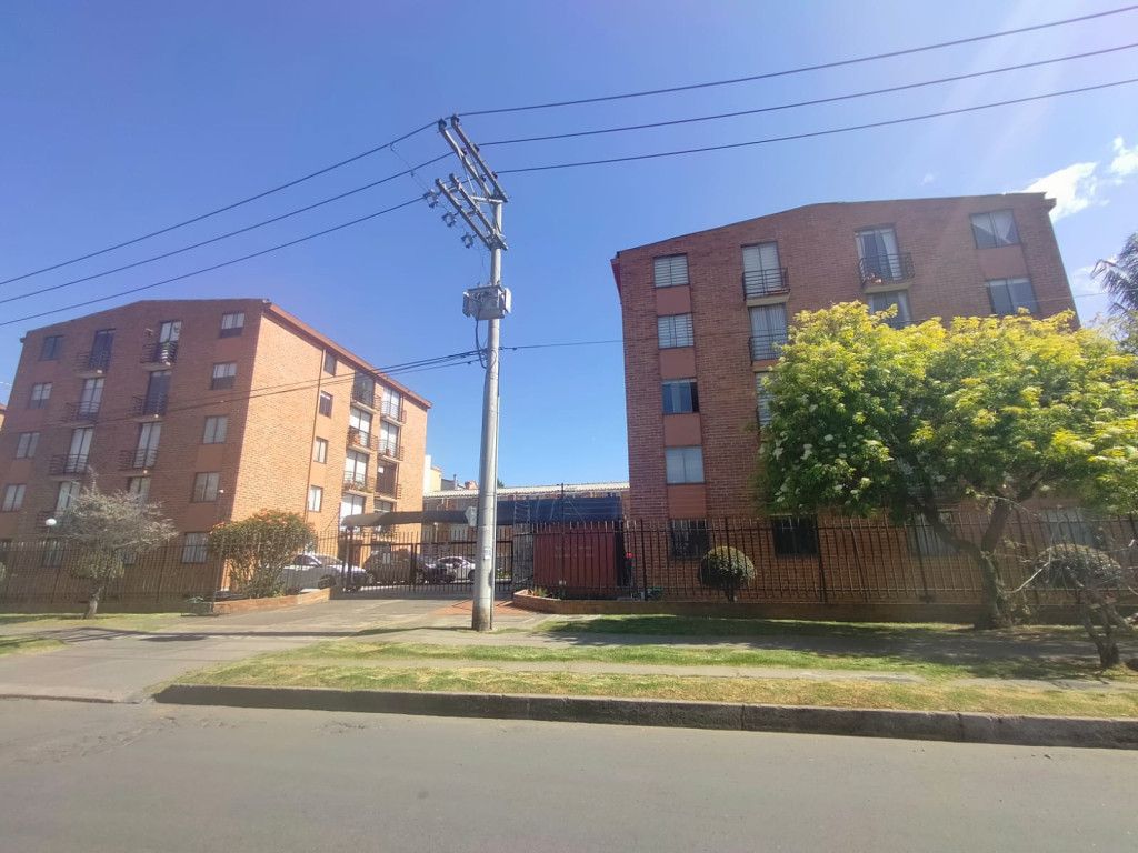 Apartaestudio en arriendo Cundinamarca Bogotá Portales Del Norte 22 m2 Habitaciones 1 Baños 1 Garajes 1 Precio $1432600