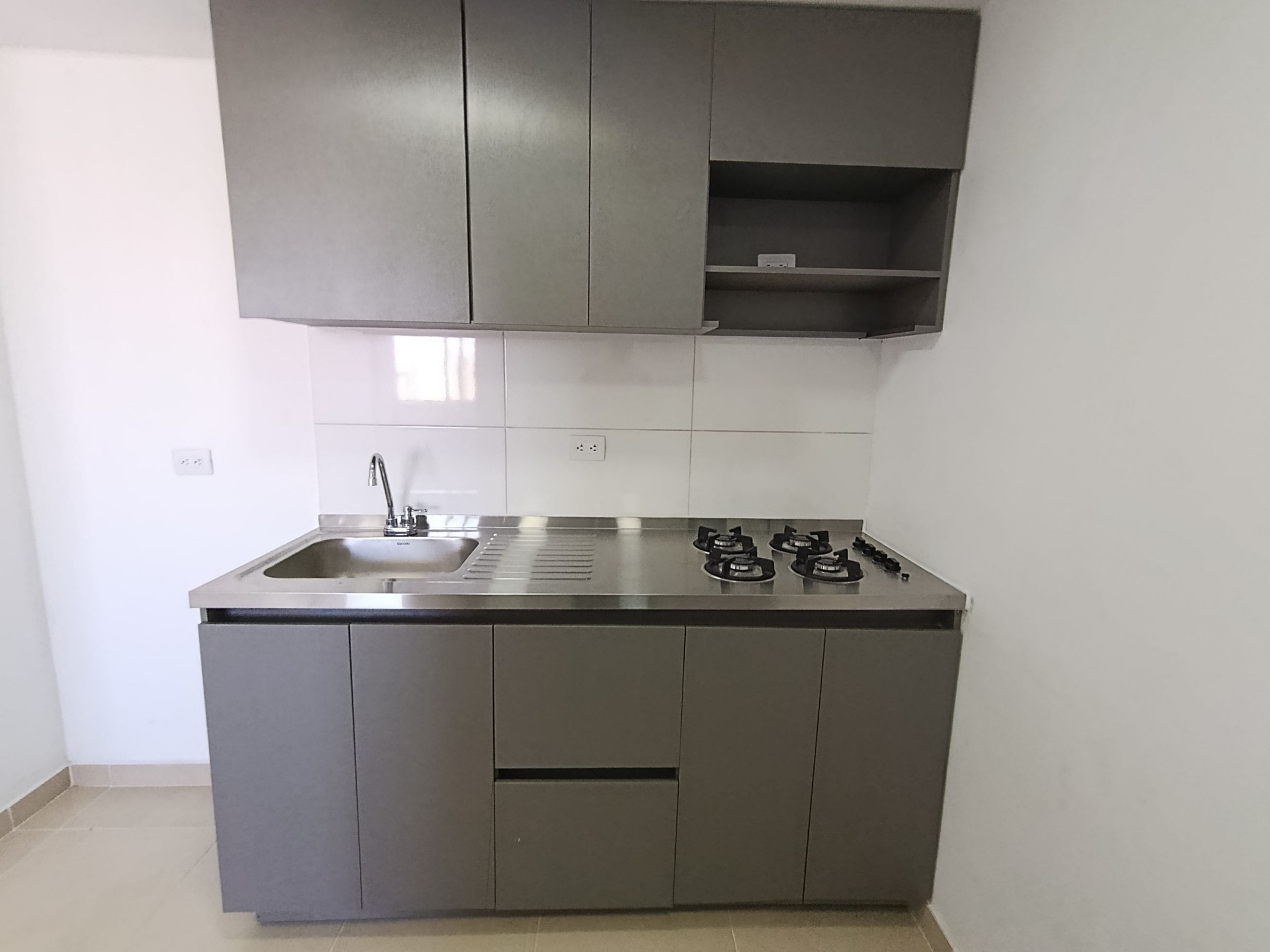 Apartamento en arriendo Risaralda Pereira Mirador De Batara 57 m2 Habitaciones 3 Baños 2 Garajes 1 Precio $1600000