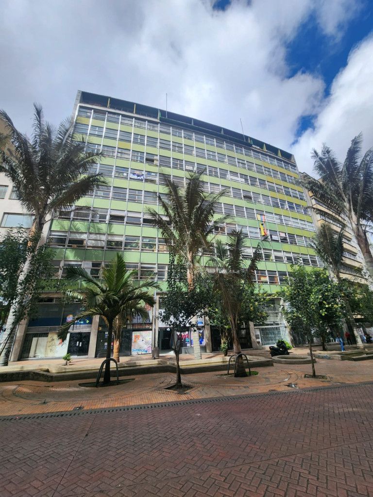 Oficina en arriendo Cundinamarca Bogotá La Catedral 37 m2 Habitaciones 0 Baños 0 Garajes 0 Precio $1012800