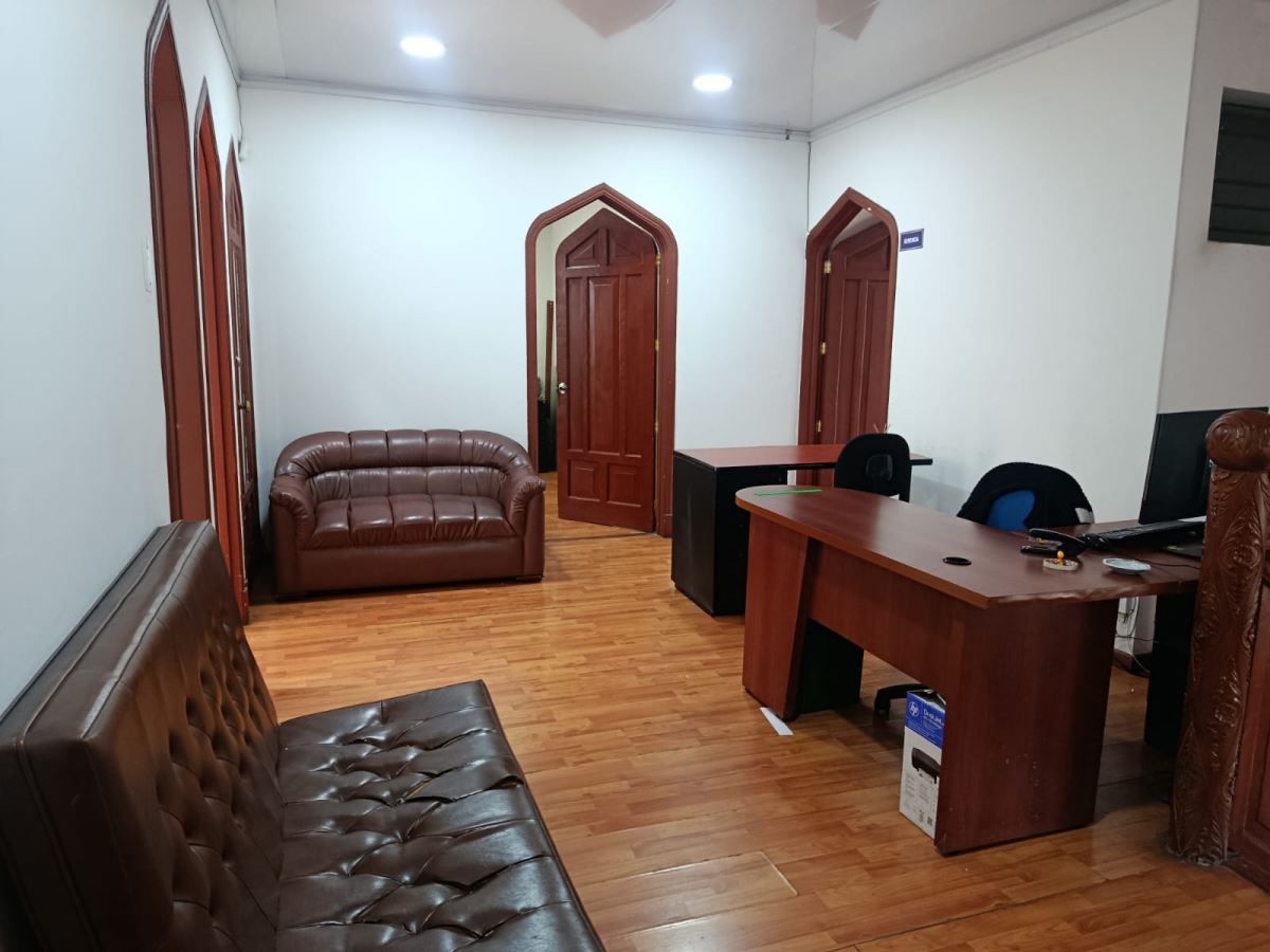 Casa en arriendo Cundinamarca Bogotá La Estrada 810 m2 Habitaciones 11 Baños 7 Garajes 3 Precio $16000000