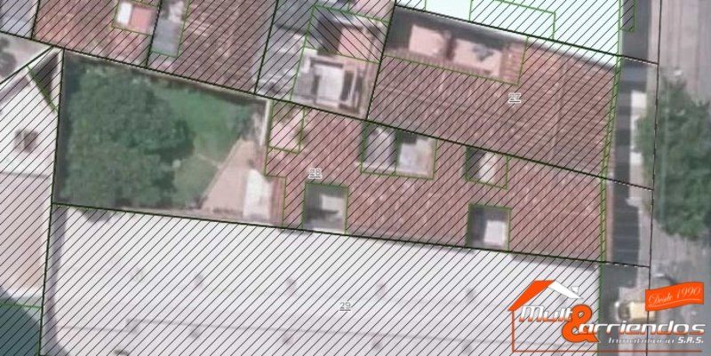 Casa en venta Antioquia Medellín Las Acacias 408 m2 Habitaciones 5 Baños 2 Garajes 2 Precio $2900000000