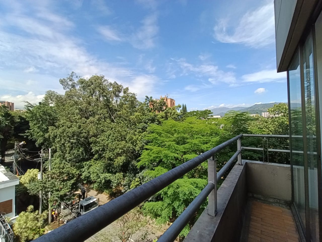 Apartamento en arriendo Antioquia Medellín Urbanizacion El Futuro 67 m2 Habitaciones 1 Baños 2 Garajes 1 Precio $3800000