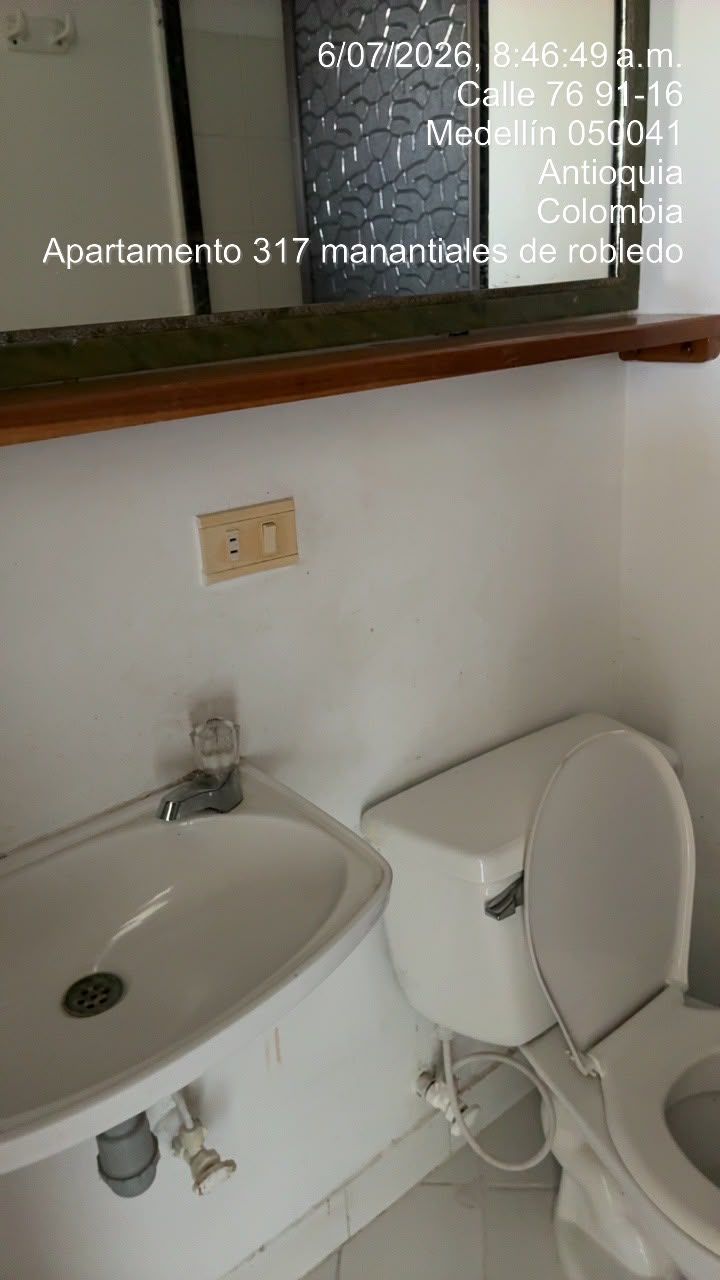 Apartamento en arriendo Antioquia Medellín Aures No 1 78 m2 Habitaciones 3 Baños 2 Garajes 1 Precio $1600000