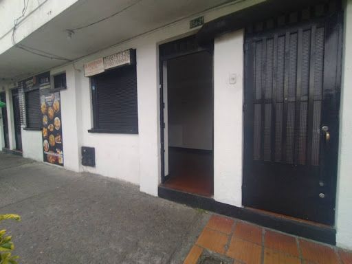 Local en arriendo Cundinamarca Bogotá Polo Club 15 m2 Habitaciones 0 Baños 1 Garajes 0 Precio $1400000
