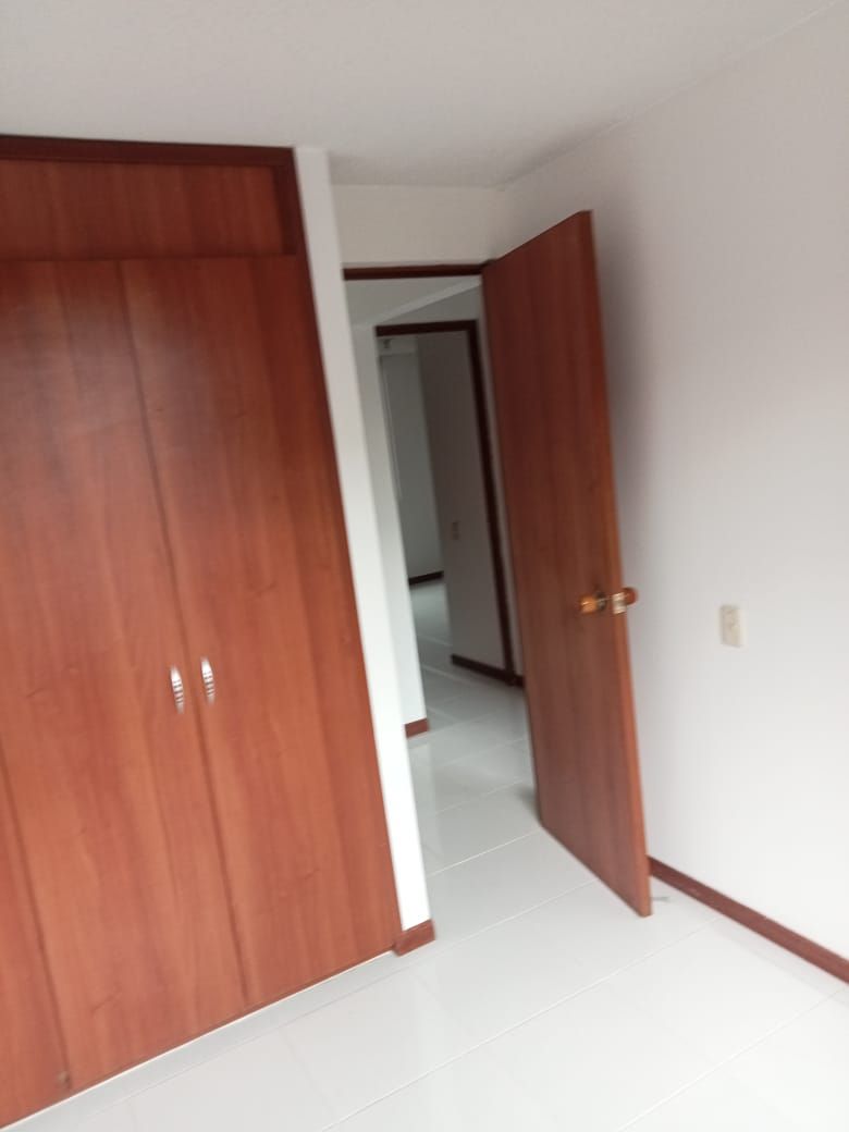 Apartamento en arriendo Valle Del Cauca Cali La Hacienda 82 m2 Habitaciones 3 Baños 2 Garajes 1 Precio $1850000