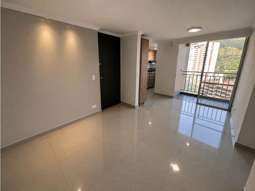 Apartamento en arriendo Antioquia Envigado La Mina 56 m2 Habitaciones 3 Baños 2 Garajes 0 Precio $2000000