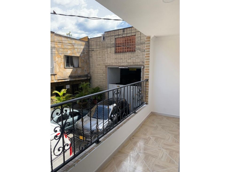 Apartamento en arriendo Antioquia Medellín San Joaquin 90 m2 Habitaciones 3 Baños 2 Garajes 0 Precio $3200000