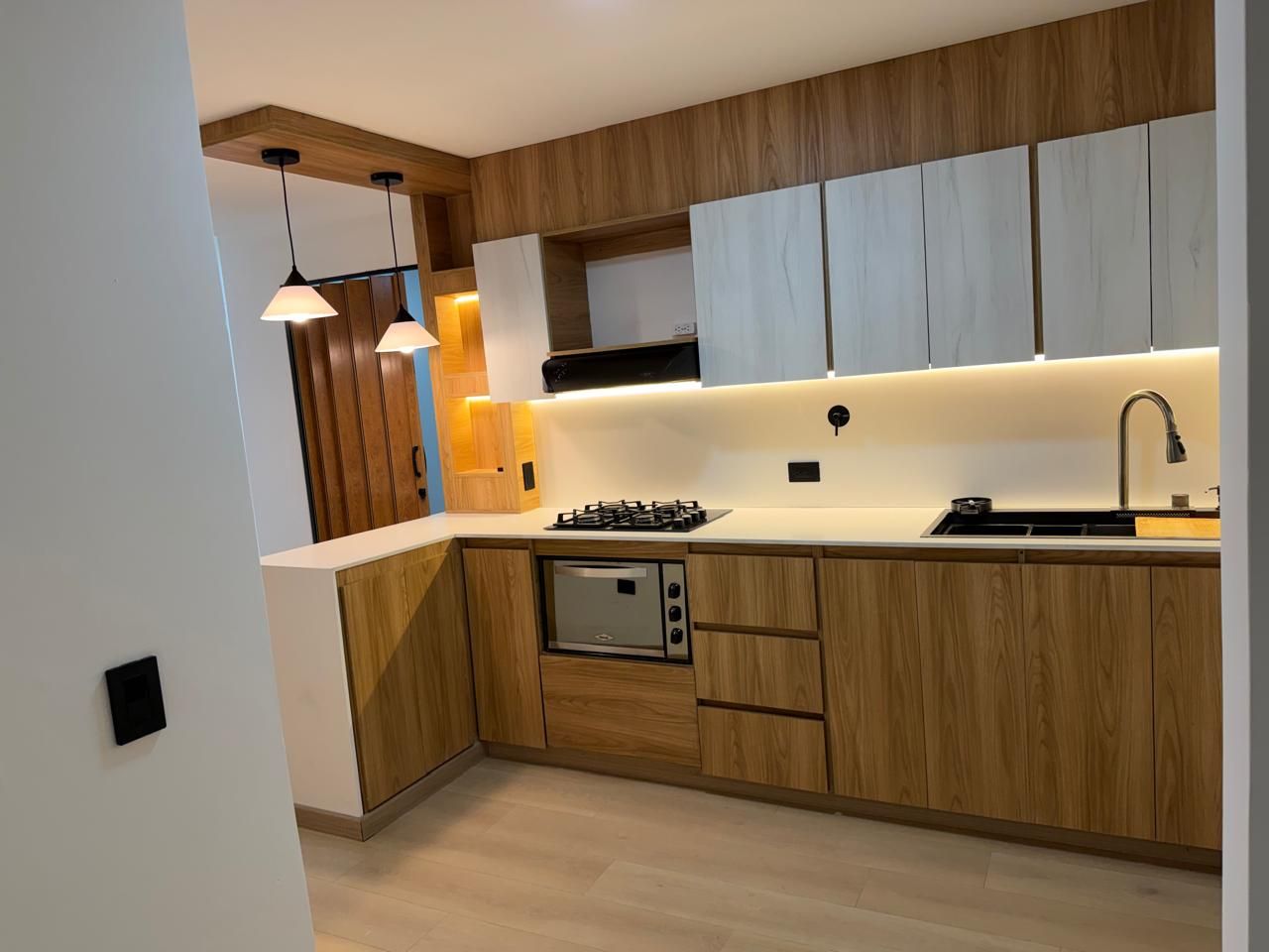 Apartamento en arriendo Antioquia Itagüí Simón Bolívar 80 m2 Habitaciones 3 Baños 2 Garajes 0 Precio $2800000