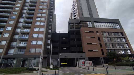 Apartamento en arriendo Cundinamarca Bogotá Ciudad Salitre 65 m2 Habitaciones 2 Baños 2 Garajes 1 Precio $2850000