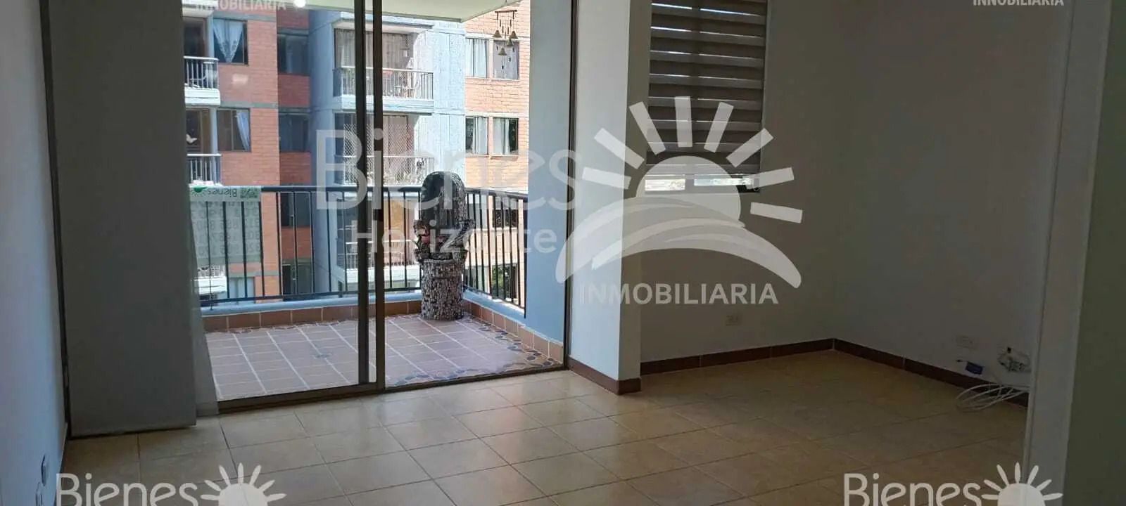 Apartamento en arriendo Antioquia Sabaneta Sabana Sur 90 m2 Habitaciones 4 Baños 2 Garajes 1 Precio $4000000